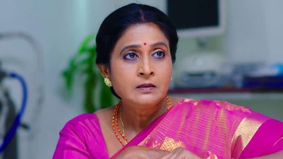 Vadinamma : 'రిషి' అసలు తల్లి తండ్రుల నిజం చెప్పేసిన రాజేశ్వరి.. షాక్ లో లక్ష్మణ్!