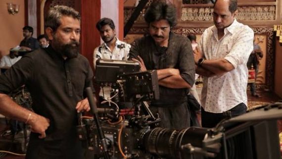  డైరెక్టర్ క్రిష్ పనిపై పవన్ కల్యాణ్ సీరియస్ లుక్.. ఏం జరిగిందంటే?