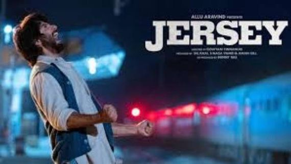 Jersey First Review: అదరకొట్టిన షాహిద్ కపూర్.. ఈ మూవీకి క్రిటిక్ ఇచ్చిన సూపర్ రేటింగ్ ఎంతంటే?