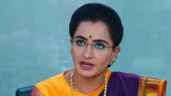 Karthika Deepam ఆకలి అన్ని నేర్పిస్తుంది.. శౌర్య ఎమోషనల్.. హిమ పెళ్లి ఏర్పాట్లలో సౌందర్య