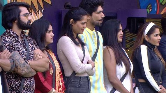  Bigg Boss Non Stop: ఈసారి ఎలిమినేషన్స్ లో కొత్త ట్విస్ట్.. ఆ రూట్లో ఆలోచిస్తే వాళ్లిద్దరిలో ఒకరు?