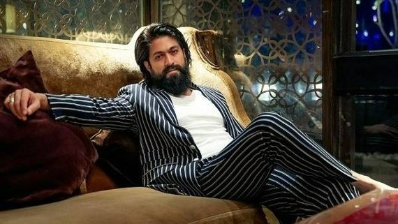 Yash: KGF 2 తర్వాత ఎవరితో.. 700 కోట్లు కొల్లగొట్టినా మరో దర్శకుడు దొరకడం లేదా?