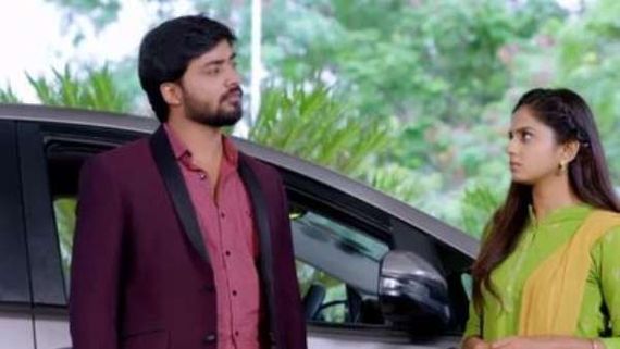 Guppedantha Manasu: రిషికి వసుధార కౌగిలింతల షాక్.. సాక్షి గాలి తీసేసిన జగతి! 