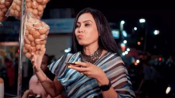 పానీపూరి మత్తులో లక్ష రూపాయలు మర్చిపోయిన నటి.. షాకింగ్ ట్విస్ట్!