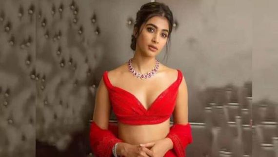 వరుసగా మూడు డిజాస్టర్లు.. అయినా తగ్గని బుట్టబొమ్మ.. మరో స్టార్ హీరోతో లక్కీ ఛాన్స్?