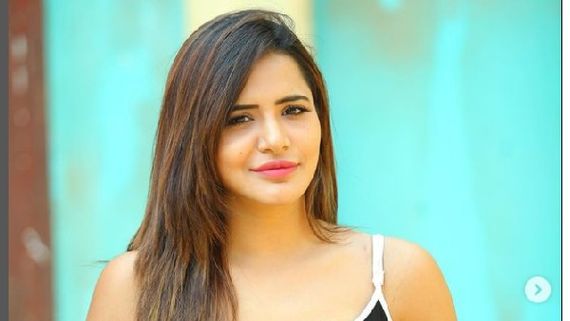బాత్రూం పిక్స్ వదిలిన అషు రెడ్డి: ఆమెనిలా చూస్తే షాక్ అవడం ఖాయం
