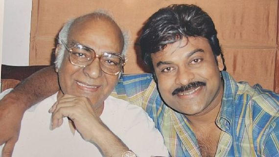 Happy Father's Day: తండ్రితో ఉన్న లవ్లీ ఫొటోను షేర్ చేసుకున్న మెగాస్టార్.. స్పెషల్ పోస్ట్ వైరల్