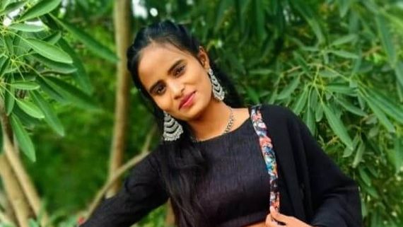  Jabardasth: బ్లాక్మెయిల్ చేసి జబర్దస్త్ వరకు రావాల్సి వచ్చింది.. లేడి కమెడియన్ ఎమోషనల్ స్టోరీ