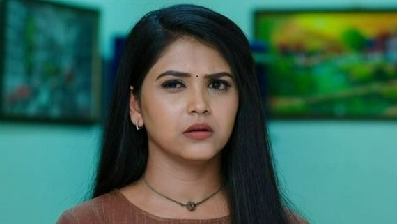 Karthika Deepam ఆరిపోయే దీపానికి వెలుగెక్కువ.. శౌర్య గురించి అసలు విషయం చెప్పిన హిమ