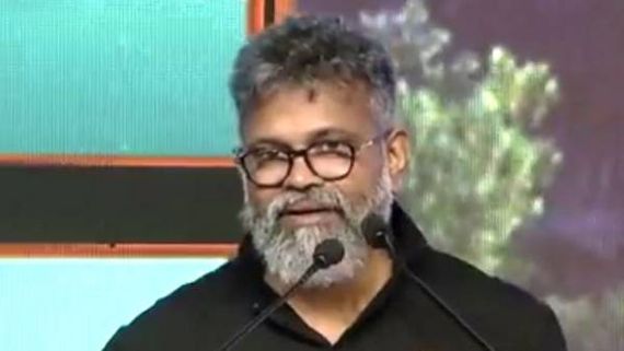 Ante Sundaraniki Pre Release Event: అప్పుడు పవన్ కళ్యాణ్ కు కథ చెప్పాలని వెళ్ళా: సుకుమార్