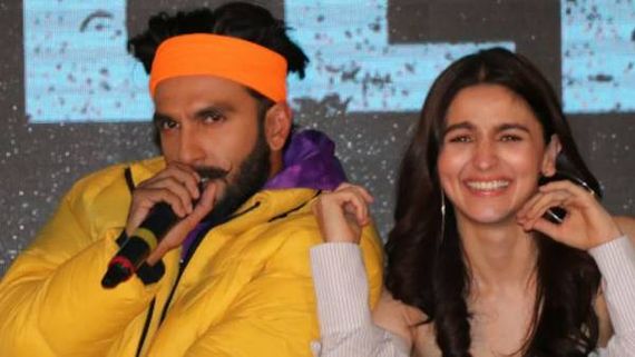 Ranveer Singh Nude Photoshoot పై దారుణంగా.. జీర్ణించుకోలేకపోతున్నా.. ఆలియా భట్  కామెంట్