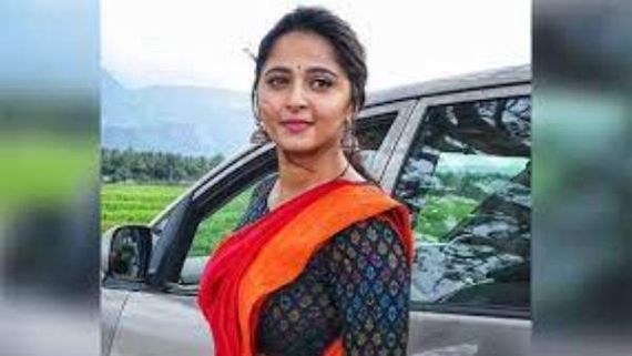  హీరోయిన్ మాజీ భర్తతో టచ్ లోకి అనుష్క.. త్వరలో శుభవార్త?