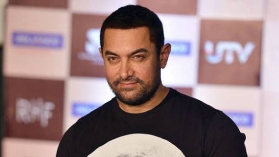 వినాయకుడి ముందుకు చెప్పులతో అమీర్ ఖాన్.. నిజస్వరూపం బయటపెట్టిన తెలుగు నటుడు!