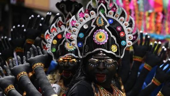  Kaali పోస్టర్ వివాదం.. పెట్టుబడిదారుల అంతమే.. మరో కాంట్రవర్సీ ట్వీట్‌తో డైరెక్టర్