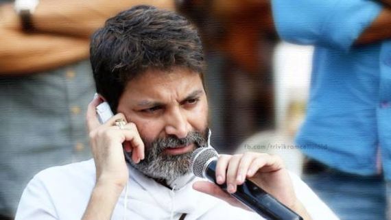  ఆ స్టార్ హీరోతో త్రివిక్రమ్ మొదటి పాన్ ఇండియా మూవీ.. బాక్సాఫీస్ కాంబో!