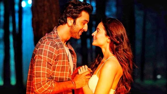 Brahmastra day 4 collections.హాలీవుడ్‌లో రికార్డులు బ్రేక్..బ్రాడ్‌పిట్ మూవీ కంటే బ్రహ్మస్త్రకు ఎక్కువ వసూళ్లు