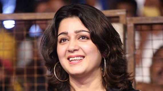  రూమర్స్ పై మళ్ళీ క్లారిటీ ఇచ్చిన ఛార్మి.. దానిపైనే ఫోకస్ అంటూ షాకింగ్ కౌంటర్