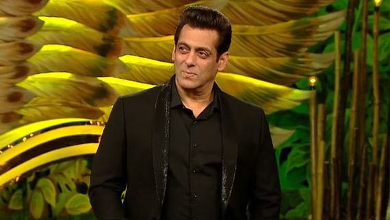 Bigg Boss 16: వెయ్యి కోట్ల రెమ్యునరేషన్ పై క్లారిటీ ఇచ్చిన సల్మాన్ ఖాన్.. మనేద్దాం అనుకున్నా అంటూ..