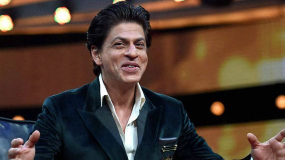  షారుఖ్ ఖాన్ ఇంట్లో గణేషుడి విగ్రహం.. అబద్ధం అనే వారికి క్లారిటీ ఇచ్చిన స్టార్ హీరో