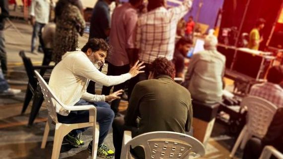  SSMB 28: మహేష్ స్పీడ్ మామూలుగా లేదు.. KGF మాస్టర్స్ తో జెట్ స్పీడ్ లో ఫినిష్!