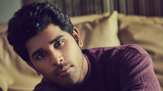 Allu Sirish డిఫరెంట్ మూవీతో అల్లు వారసుడు.. నవంబర్ 4న రిలీజ్