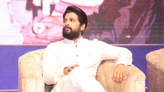 తండ్రి చనిపోతే కొద్ది రోజులే ఆ ప్రేమ.. అల్లు స్టూడియో ప్రారంభోత్సవంలో అల్లు అర్జున్ ఎమోషనల్