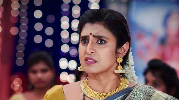 Intinti Gruhalakshmi Today Episode: అందరి ముందే నిజం చెప్పిన హనీ.. తులసికి ఘోర అవమానం