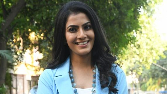  Yashoda పైసా వసూల్ మూవీ.. కథనే హీరో.. సమంతతో అలాంటి అనుభవం.. వరలక్ష్మీ శరత్‌కుమార్