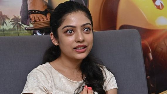 Varsha Bollamma నాతో హీరో గణేష్‌కు ఆ అవసరం లేకపోయింది.. వర్ష బొల్లమ్మ (ఇంటర్వ్యూ)