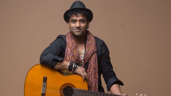 Devi Sri Prasad పై కరాటే కల్యాణి కేసు.. మనోభావాలు దెబ్బ తీశారంటూ సైబర్ క్రైమ్‌కు ఫిర్యాదు