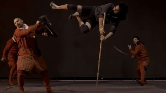  Pawan Kalyan ఫ్యాన్స్‌కు కిక్కిచ్చే న్యూస్: కెరీర్‌లోనే తొలిసారి వేయి మందితో!