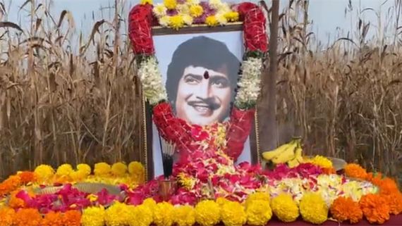 Super Star Krishna Death నటశేఖర కృష్ణ అంత్యక్రియలు ఎప్పుడంటే? ఘట్టమనేని ఫ్యామిలీ కీలక ప్రకటన