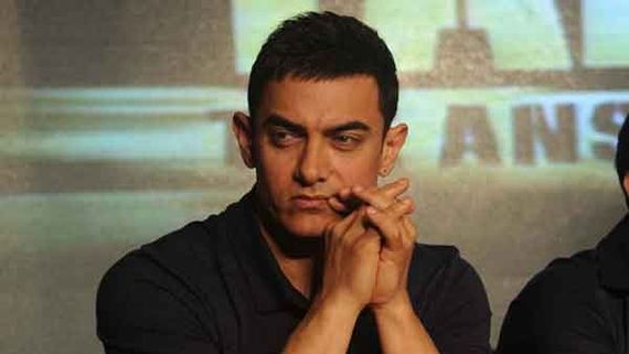 అప్పులు ఇచ్చిన వాళ్ళు ఇంటిపైకి రావడంతో.. అమీర్ ఖాన్ కన్నీళ్ళ వ్యధ!