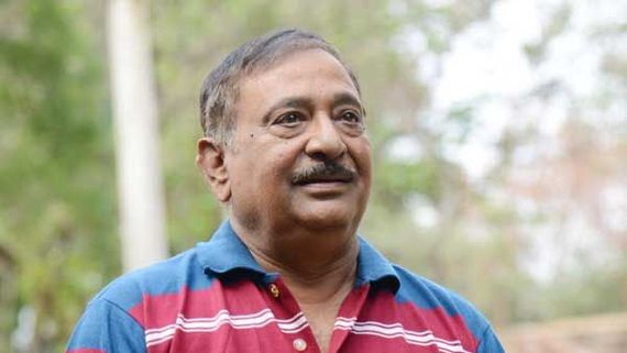 ఆయన మాట వినకుండా రూ. 100 కోట్లు పోగొట్టుకున్నా.. కబ్జా చేశారంటూ కన్నీళ్లతో చంద్రమోహన్