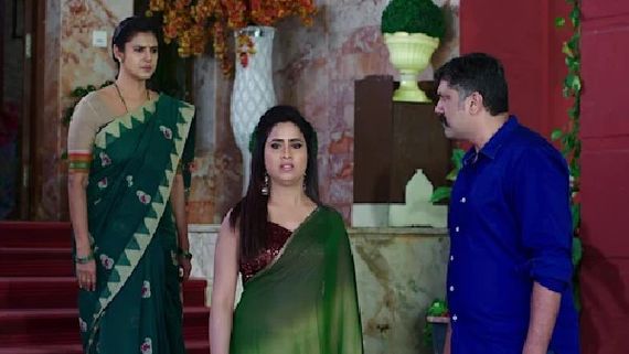  Intinti Gruhalakshmi Today Episode: లాస్యకు నందూ సారీ.. అంతలోనే మరో మోసం.. ఆ ఇంటికి వెళ్తున్న తులసి