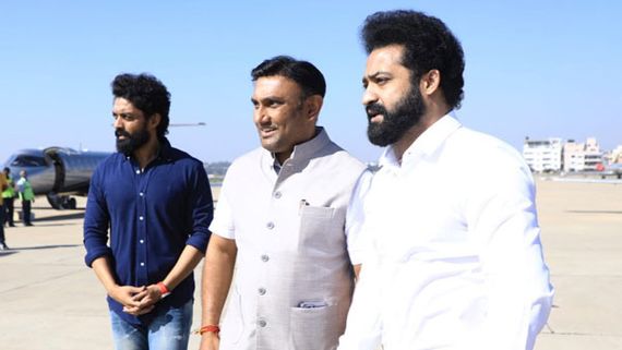 Taraka Ratna: బెంగుళూరుకు చేరుకున్న ఎన్టీఆర్, కళ్యాణ్ రామ్.. బాలయ్య రియాక్షన్ ఇదే!