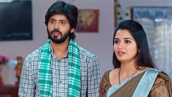 Janaki Kalaganaledu February 15th: పని చేస్తూనే రామ, జానకి స్వీట్ రొమాన్స్.. మరో నిర్ణయంతో అత్తగారు షాక్!
