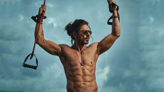  Pathaan 11 Days Collections: చరిత్ర సృష్టించిన పఠాన్.. దేశంలోనే టాప్ మూవీగా.. అన్ని వందల కోట్లతో హవా