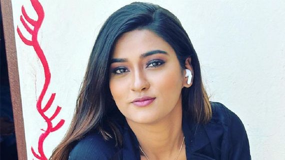 హోటల్ గదిలో ఆత్మహత్య చేసుకున్న సినీ నటి.. ఏం జరిగిందంటే..?