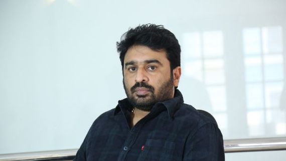 Ravi Teja టాప్ 3 సినిమాలో రావణాసుర ఒకటిగా నిలుస్తుంది.. అలాంటి రిస్క్ అందుకే చేశాం.. సుధీర్ వర్మ (ఇంటర్వ్యూ)