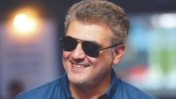 తోటి బైకర్‌కు స్పోర్ట్స్ బైక్ గిఫ్టుగా ఇచ్చిన స్టార్ హీరో.. దాని విలువ ఎంతో తెలుసా?