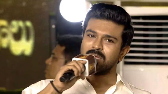  6 ఏళ్ల వయసులో ఎన్టీఆర్‌ చికెన్‌తో టిఫిన్ పెట్టారు.. ఆమె వల్లే ఆ అదృష్టం.. రాంచరణ్ ఎమోషనల్ స్పీచ్