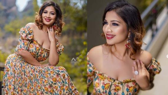  బ్రా కూడా లేకుండా షాకిచ్చిన ఇనాయా: ఎద అందాలను గాలికి వదిలేసి మరీ!