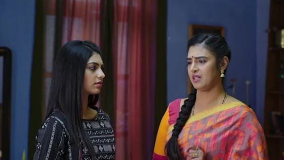 Intinti Gruhalakshmi: దివ్య కోరిక తీర్చిన విక్రమ్.. రాజ్యలక్ష్మికి షాకిచ్చేలా.. లాస్యకు కూడా దెబ్బే