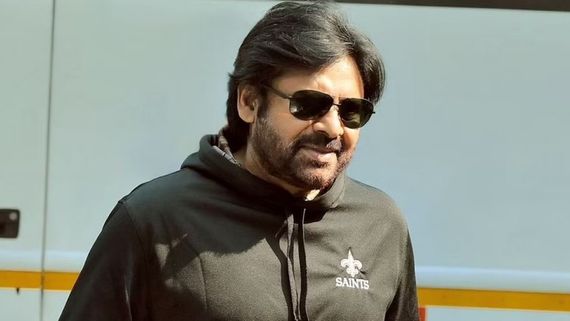 Pawan Kalyan's First Insta Post.. రేణుదేశాయ్ ఫోటో ఉందా? ఎవరెవరి ఫోటోలు ఉన్నాయంటే?