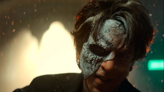 Balakrishna - Sharukh Khan: బాలయ్యను కాపీ కొట్టిన షారుఖ్.. మొత్తం దింపేశాడుగా!