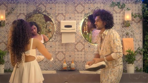 Tillu Square: అంతా జరిగినా ఇంకా సిగ్గు రాలే.. అనుపమతో సిద్ధు ఫ్లర్టింగ్!