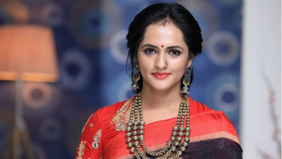 గుప్పెడంత మనసు జగతి లోతైన పరువాల విందు.. హీరోయిన్స్ సైతం పనికిరాకుండా ఘాటు షో