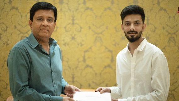 Jailer మ్యూజిక్ డైరెక్టర్‌కు ఖరీదైన కారు..అనిరుధ్‌కు కళానిధి మారన్ ఇచ్చిన కారు ఎన్ని కోట్ల రూపాయలతో తెలుసా? 