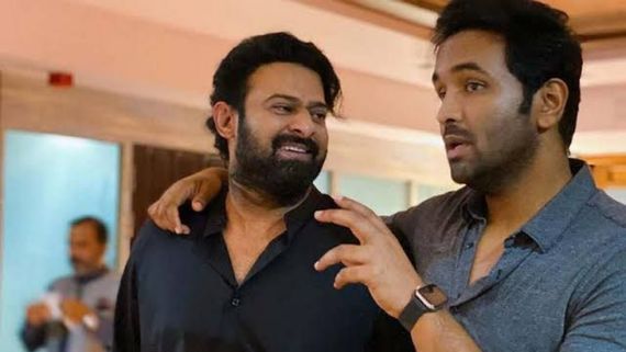 Prabhas: ఆ క్రేజీ ప్రాజెక్ట్ నుంచి తప్పుకున్న ప్రభాస్... ఆ స్థానంలోకి  అల్లు అర్జున్ ఎంట్రీ?